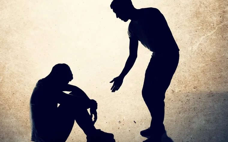 مساعدة الغير