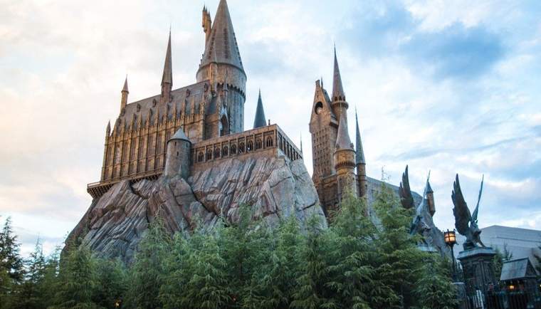 قلعة ألنويك