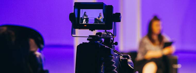 الاتصالات والإعلام